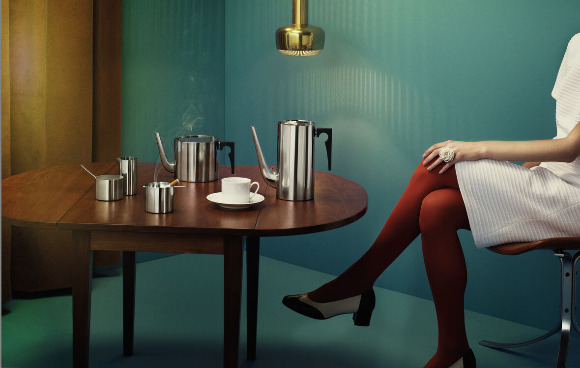 Stelton-askebæger af Arne Jacobsen