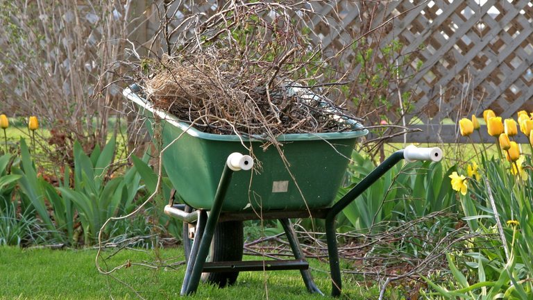 Gør haven forårsklar