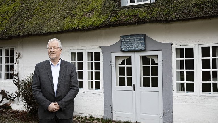 Derfor bor mange præster i en præstegård