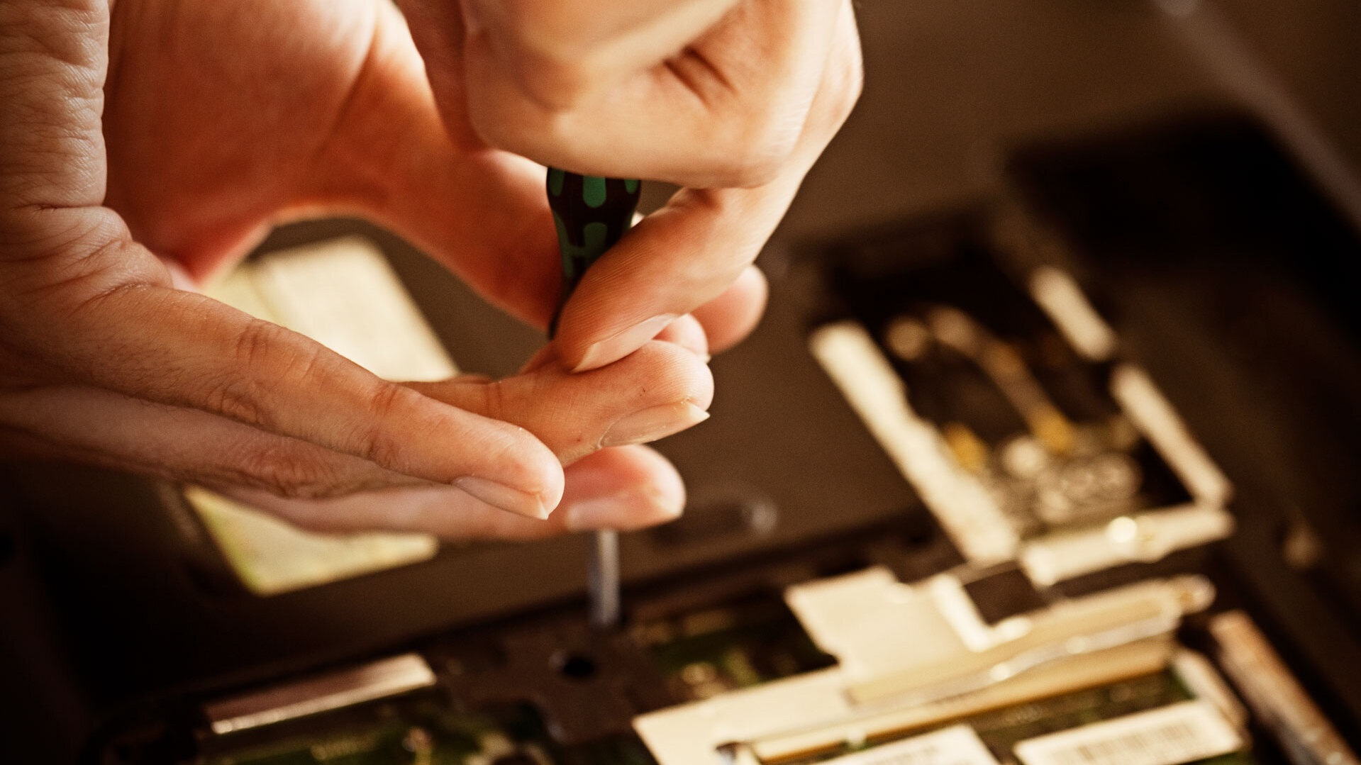 Reparation og elektronikaffald: Danskernes holdninger, adfærd og kompetencer