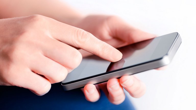 Sådan styrer du varmen i sommerhuset med app og sms