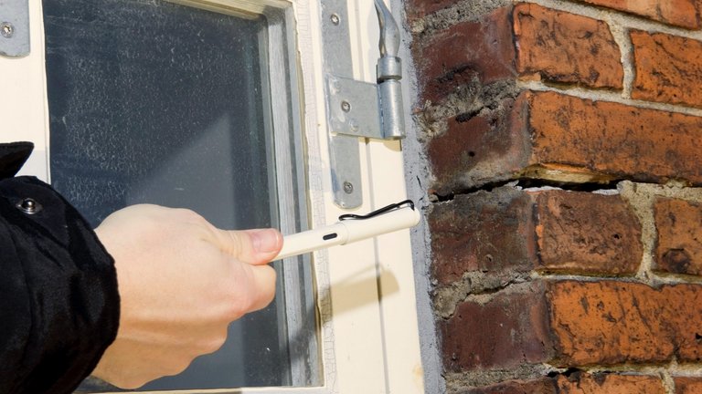 Typiske skader på vinduer og døre af træ