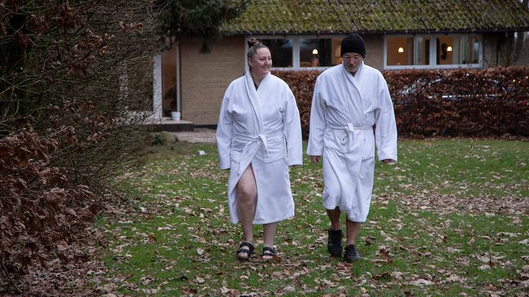 Svømmespa til afslapning, hygge og fitness