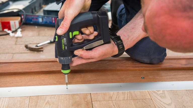 Lav selv et nyt dørtrin