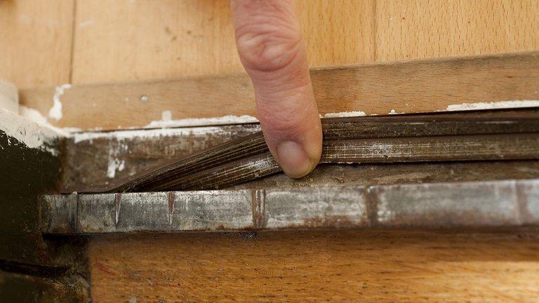 Spar på varmen – tjek boligens tætningslister