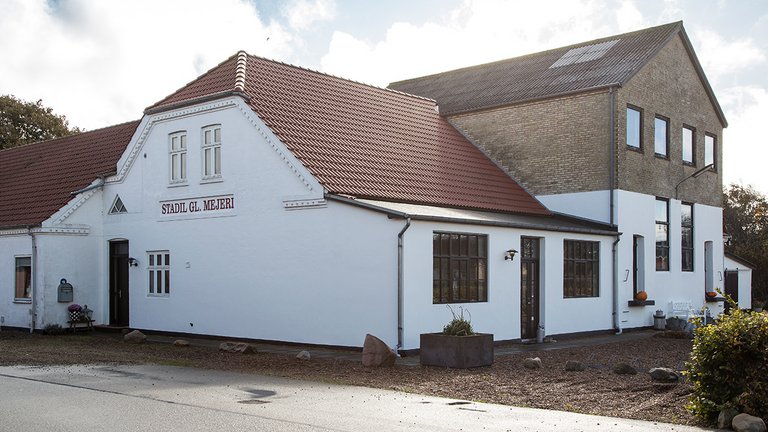 Stemningen fra det gamle mejeri lever videre