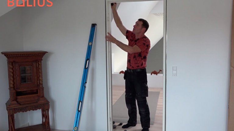 montering af indvendig dør