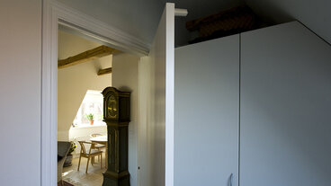 Åben dør til værelse er godt for indeklimaet om natten.