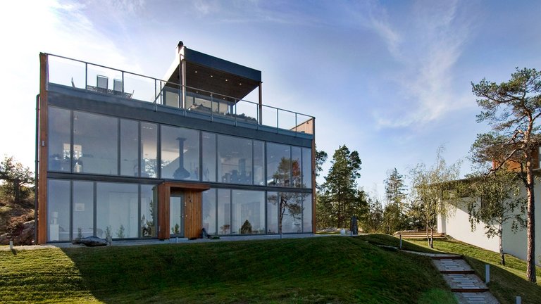 Storslået hus med panoramaudsigt over skærgården