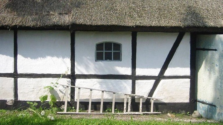 Sådan kalker du dit hus