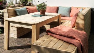 Hjemmelavede havemøbler - bord og bænk