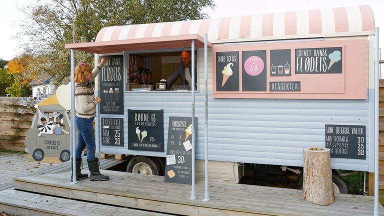 Et håndværkertilbud – nu med cirkusvogn og kaffebar