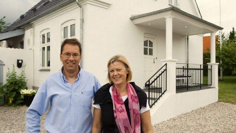 Nyt indgangsparti til huset byder velkommen