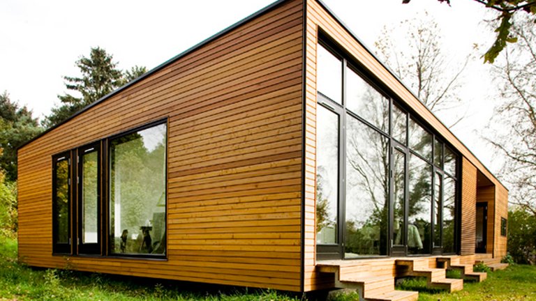 Mette og Jens fik nyt sommerhus på 1 dag