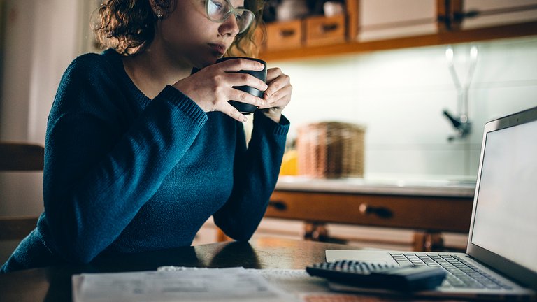 Så meget skal du betale i ejendomsværdiskat og grundskyld i 2024