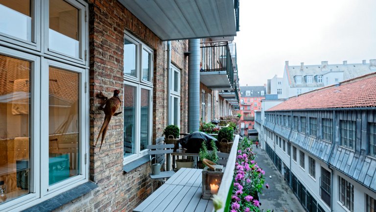 Andelslejlighed i København med altan.