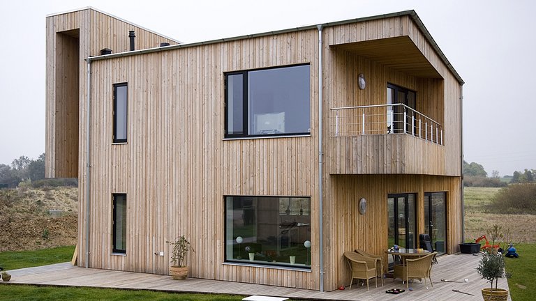 Kontrakt med byggefirma til nyt enfamiliehus