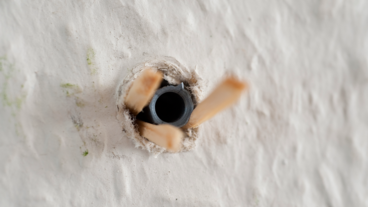 Rawlplug passer ikke til hullet