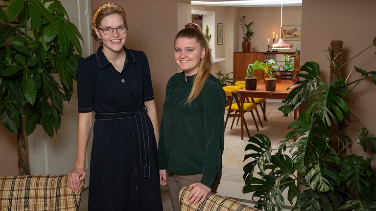 To kvinder har indrettet lille hus med 130 planter