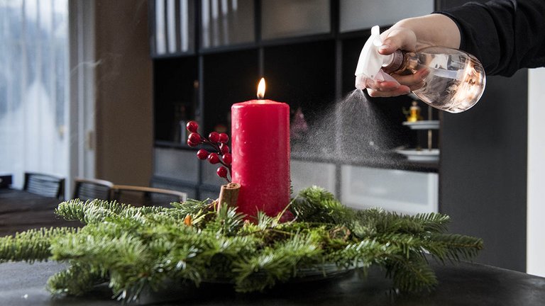 Vær klar: Sådan slukker du ild i juledekorationen