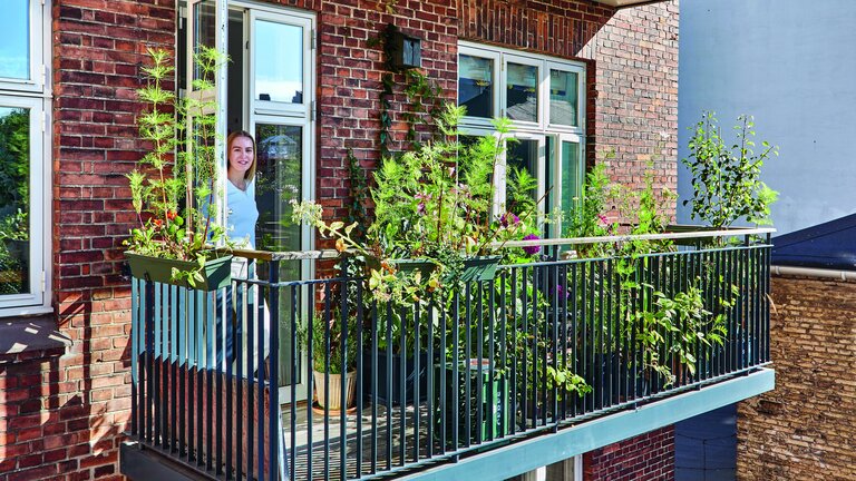 Fra sørgelig til summende altan