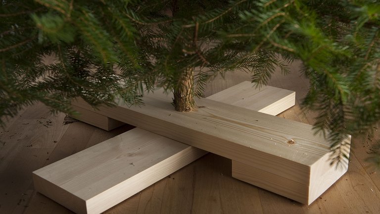 Juletræsfod gør-det-selv